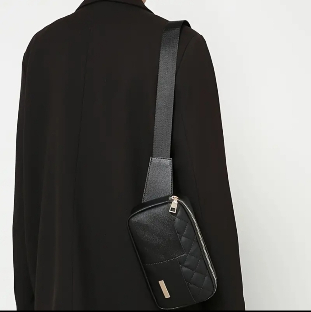 NWT imitation leather belt bag - Picture 5 of 5